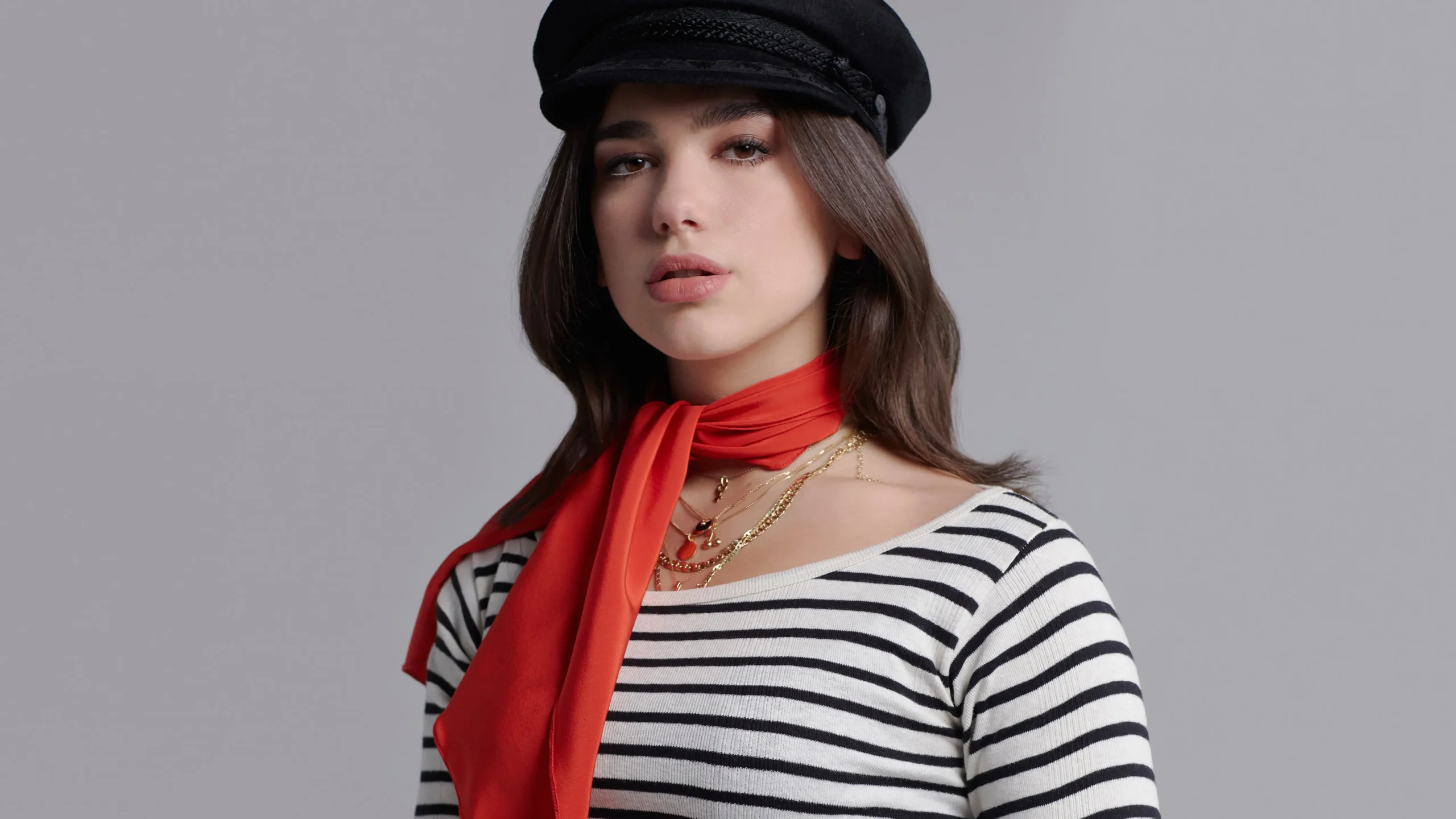 عکس های دوآ لیپا