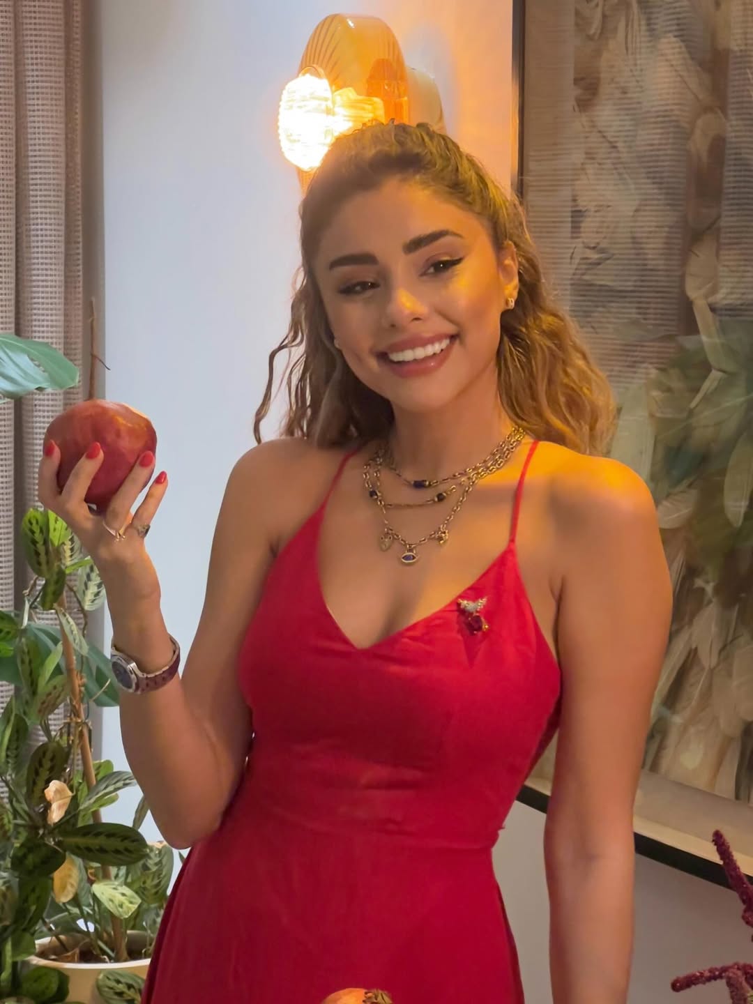 عکس یلدایی اوزجان دنیز 