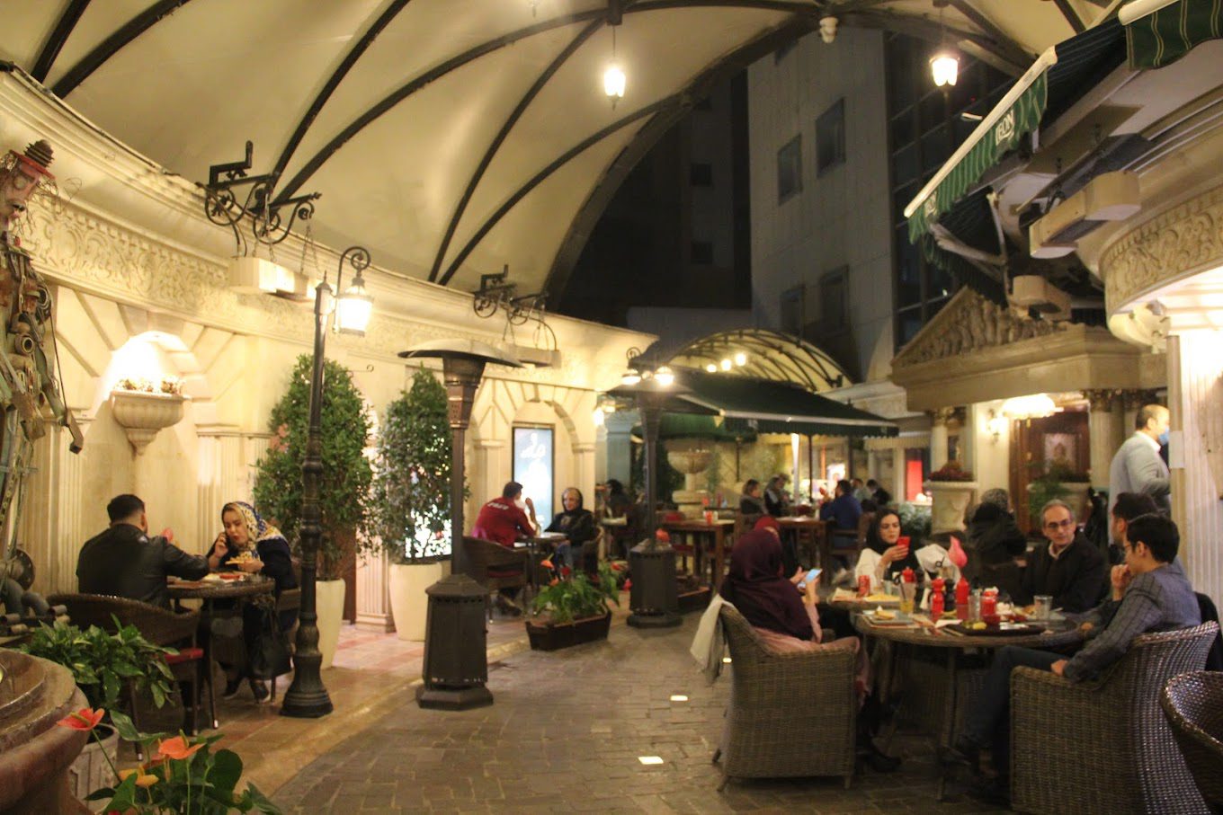 بهترین کافه های تهران در شمال شهر بهترین کافه های تهران در شمال شهر