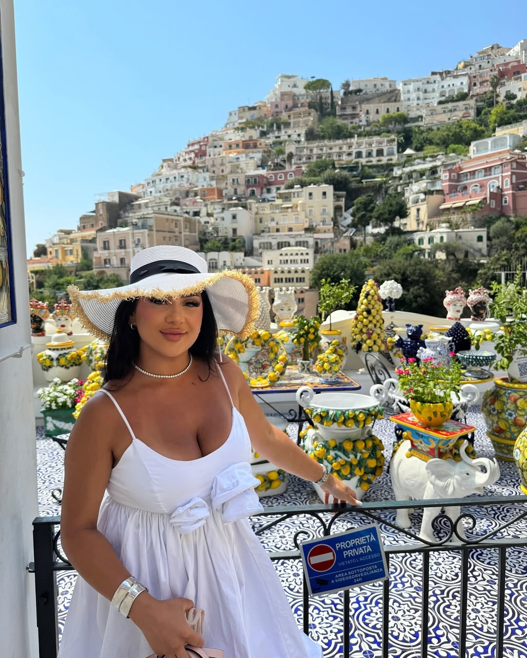 عکس های سکسی ریری عکس های سکسی ریری