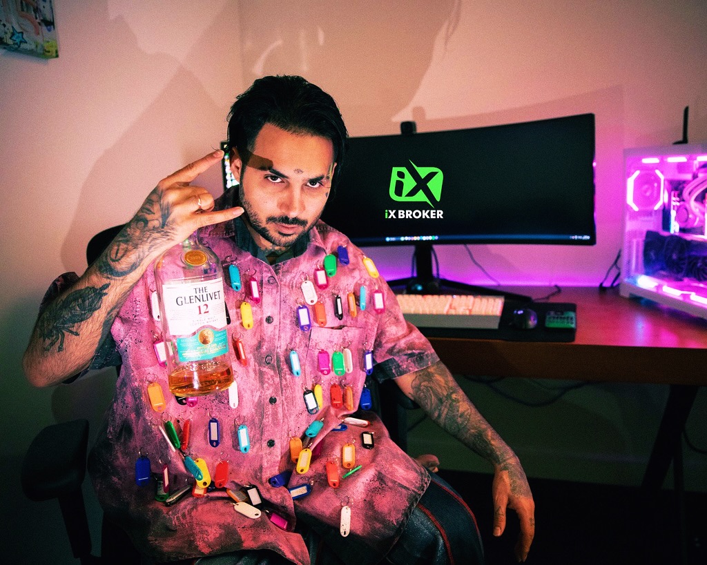 پوریا پوتک بهترین رپر نسل سوم پوریا پوتک بهترین رپر نسل سوم