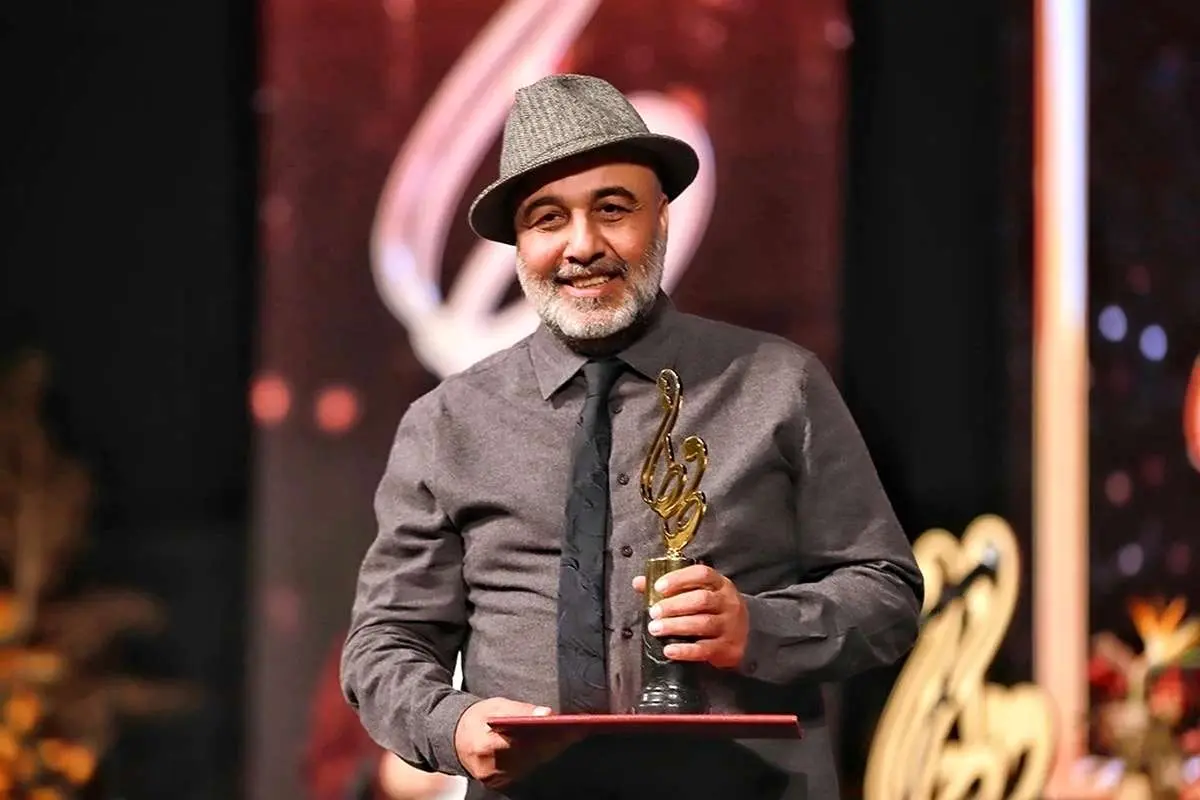 رضا عطاران روی فرش قرمز جشن حافظ