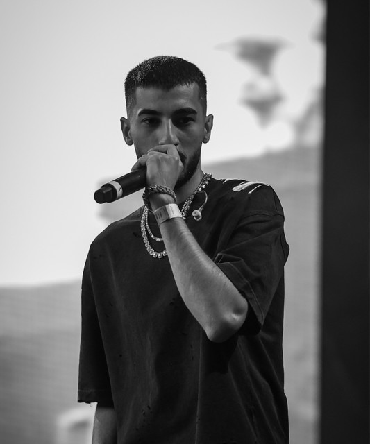 محبوبیت موزیک ویدیو ایسم محبوبیت موزیک ویدیو ایسم