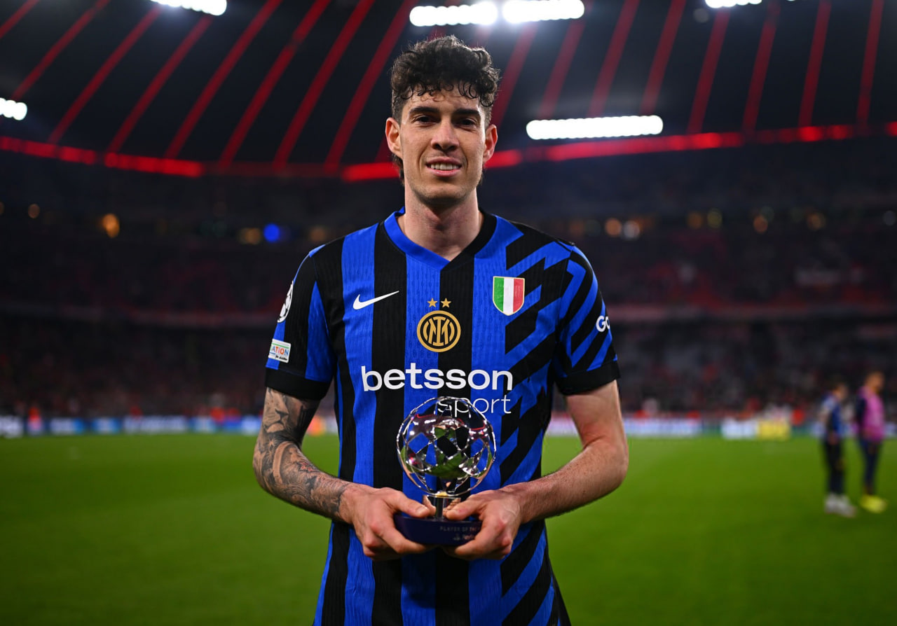 آلساندرو باستونی تیم ملی ایتالیا آلساندرو باستونی تیم ملی ایتالیا