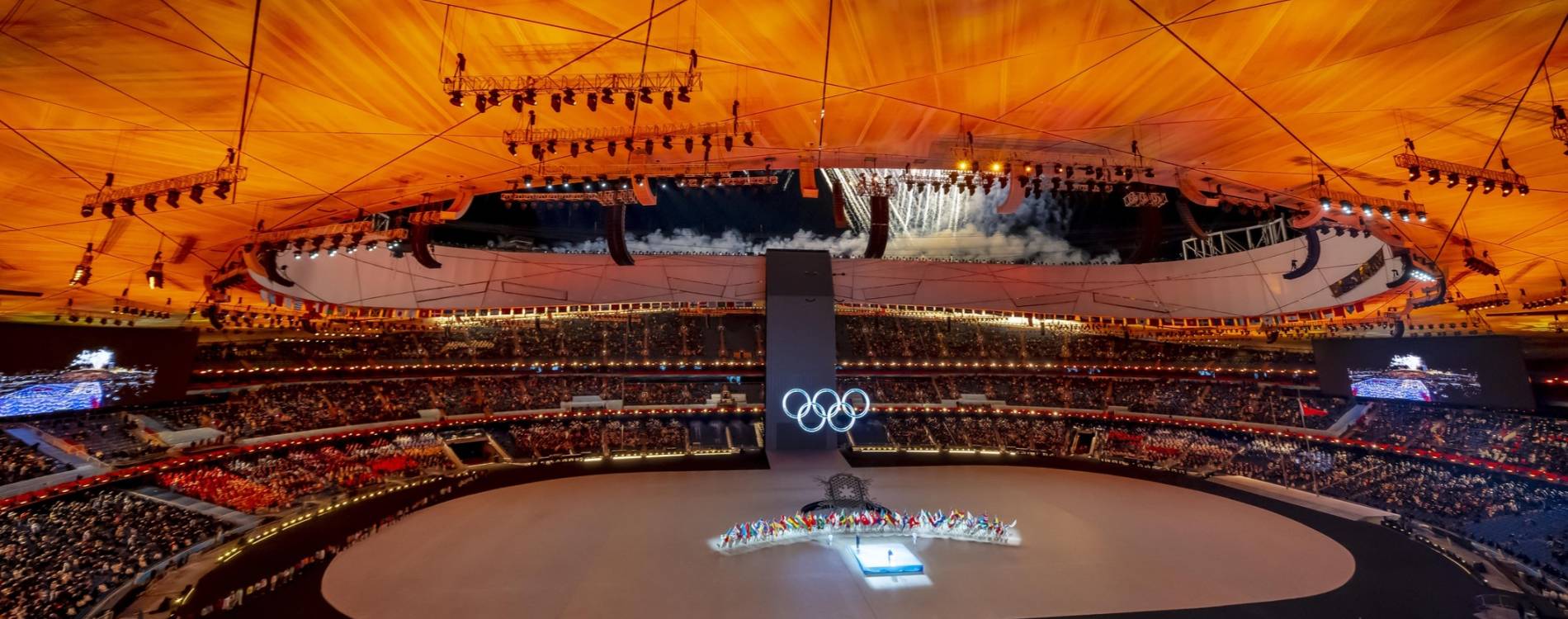 افتتاحیه المپیک زمستانی در جوزپه مئاتزا افتتاحیه المپیک زمستانی در جوزپه مئاتزا