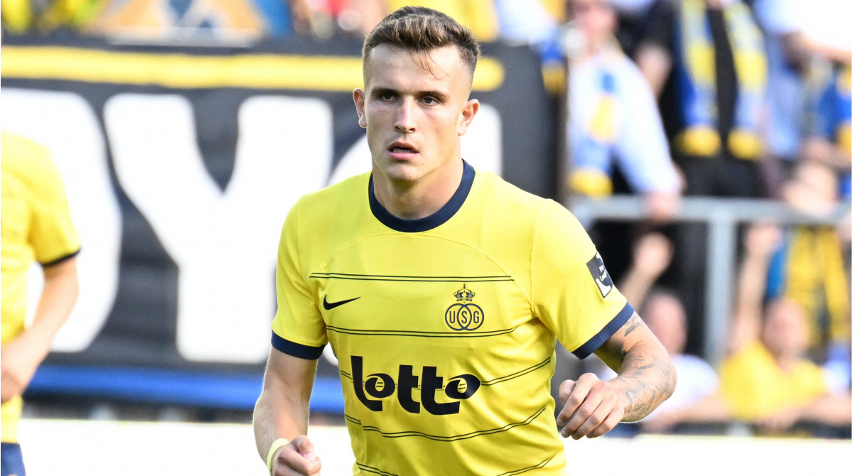 عکس های دنیس اکرت فوتبال عکس های دنیس اکرت فوتبال