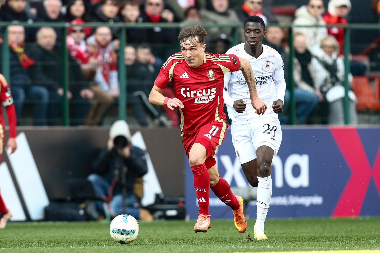 آمار گلزنی دنیس اکرت آمار گلزنی دنیس اکرت