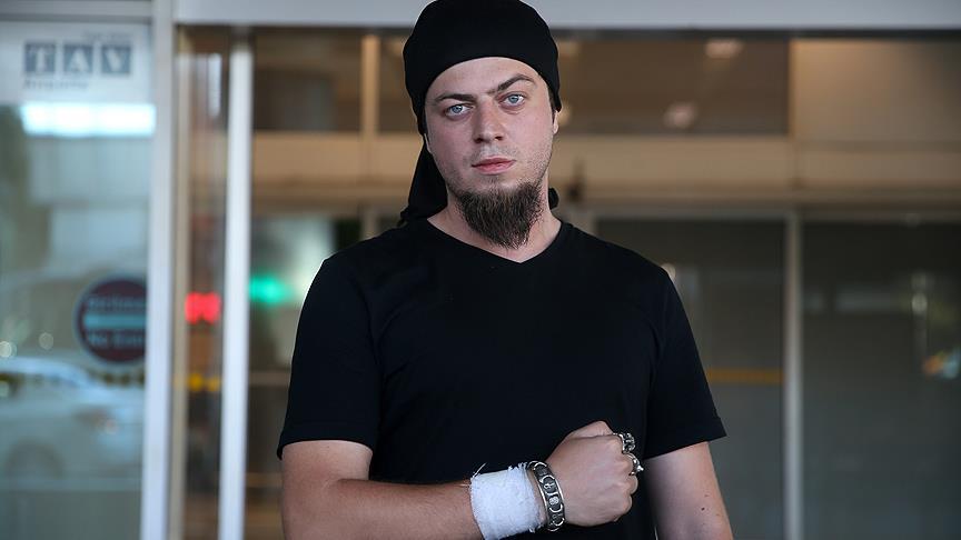 شعبده باز ایرانی در مرکز تحقیقات بورس استانبول