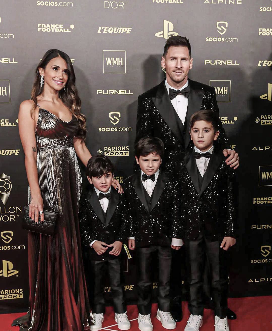 عکس لیونل مسی و فرزندانش