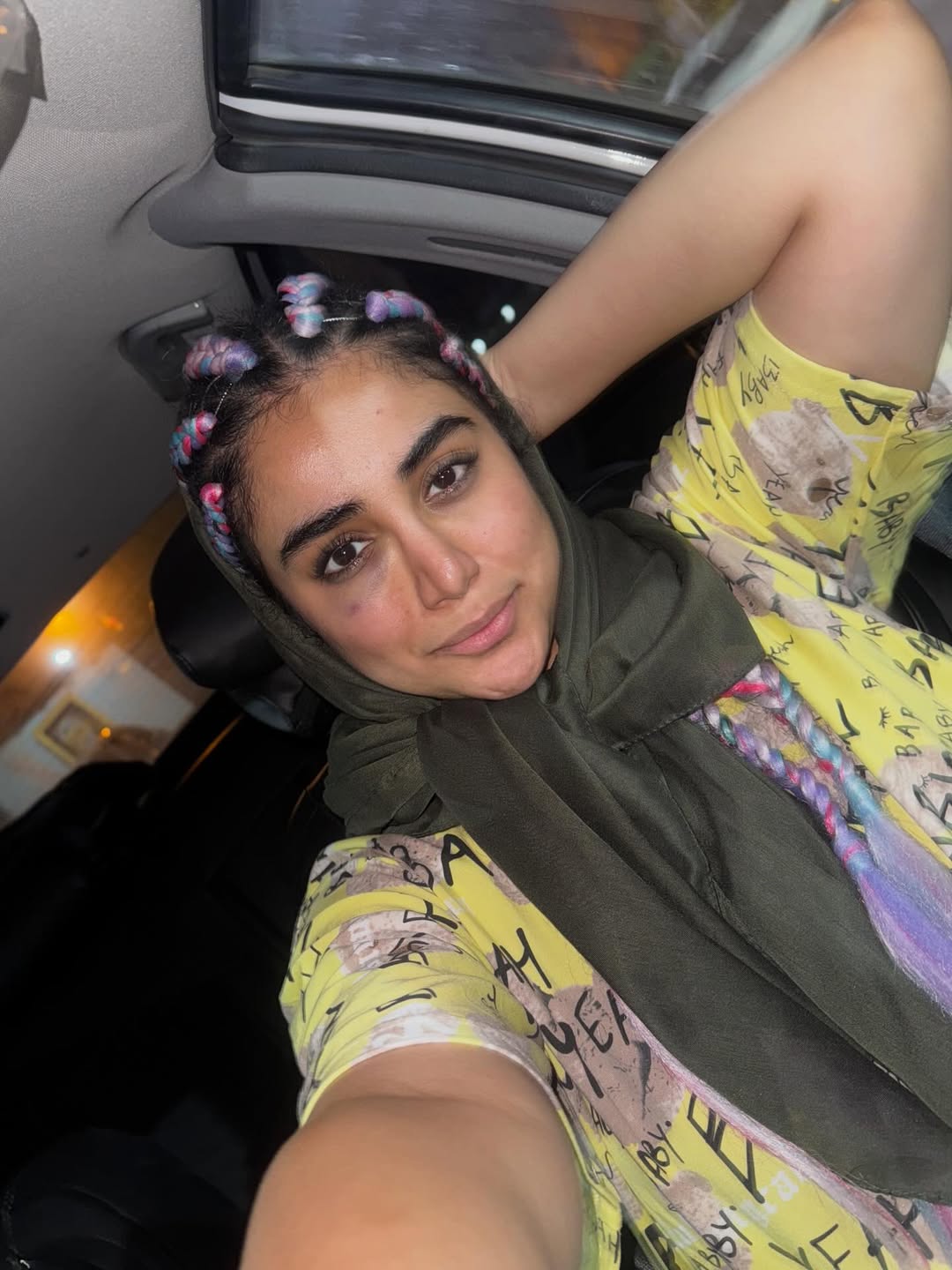 الناز قربانی وزن